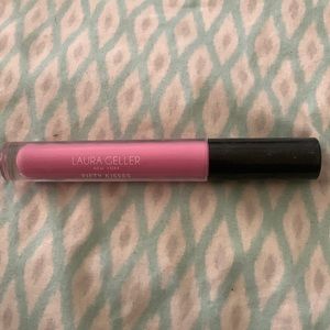 NEW 💕LAURA GELLER 💕Liquid Lipstick in Royal Kiss color love blush